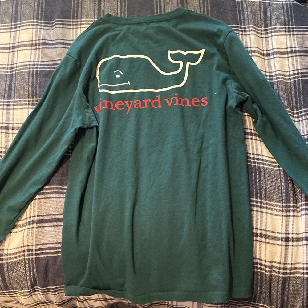 Vineyard vines long sleeve t shirt - Picture 2 of 2
